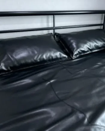 Full Grain Leather King Size Bed Fitted Sheet - 5 x 6 ft 6"