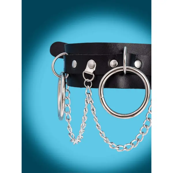 Ring Decor Choker