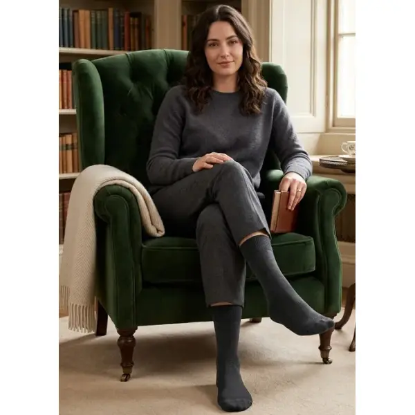 Oroblu Repos 70 Medium Compression Knee Highs