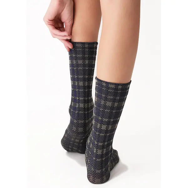 Oroblu Texture Tartan Ankle High