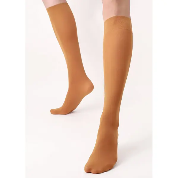 Oroblu All Colours 50 Knee Highs