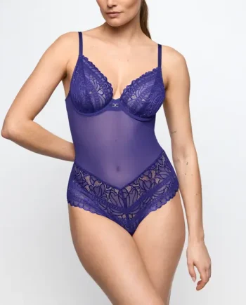 CERINA Velvet Eclipse