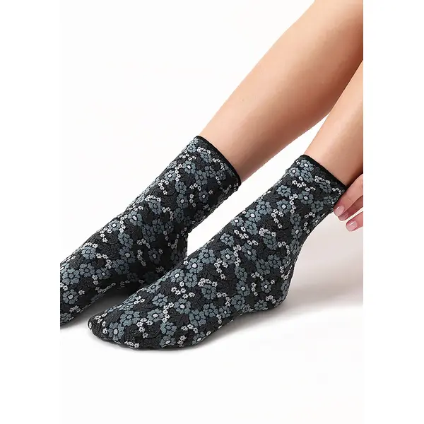 Oroblu Texture Flowery Ankle High