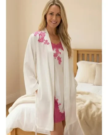 Marjolaine Silk and French Lace Short Robe Ivory