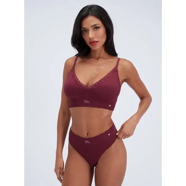 Ribbed seamless high leg thong