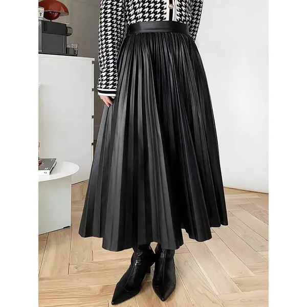 Black Pleated Skirt