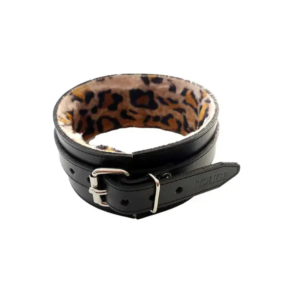 Leather Collar with Faux Fur Lining