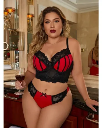 Contrast Lace Underwire Lingerie Set