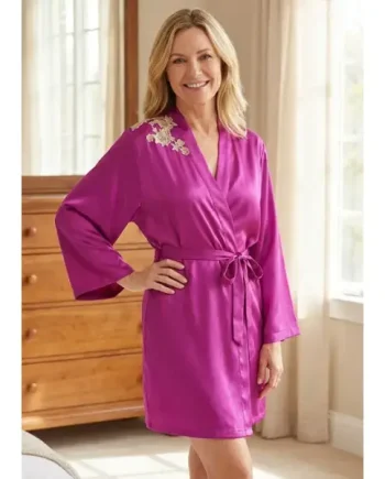 Marjolaine Silk and French Lace Short Robe Orchid