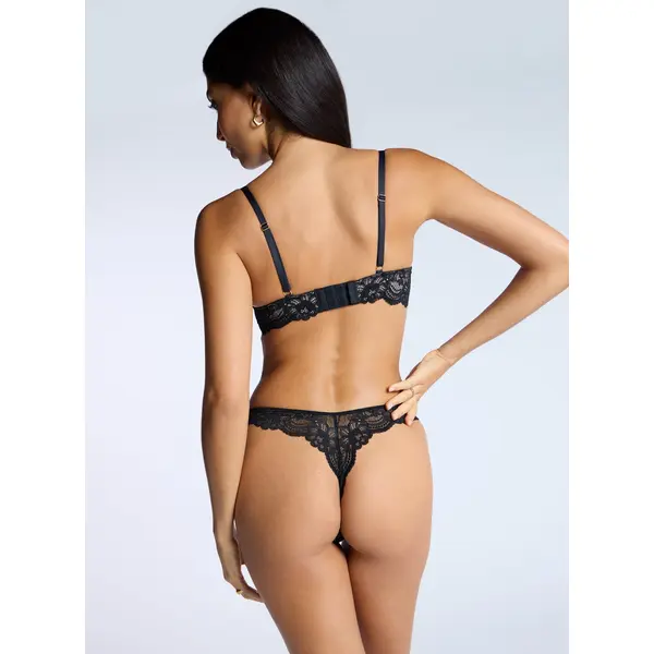 Aliyah thong