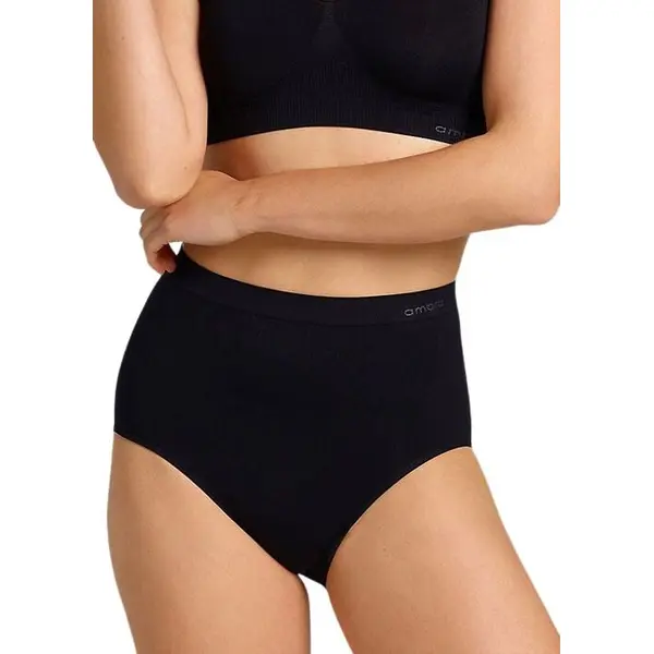 Spanx Undie-Tectable Illusion Lace Hi-Hipster